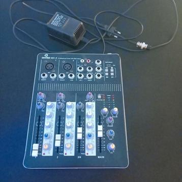 Devine MX-4 Mixer beschikbaar voor biedingen