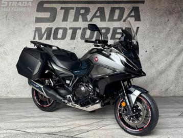 HONDA NT 1100 (bj 2022) special nieuwstaat 1e eigenaar beschikbaar voor biedingen