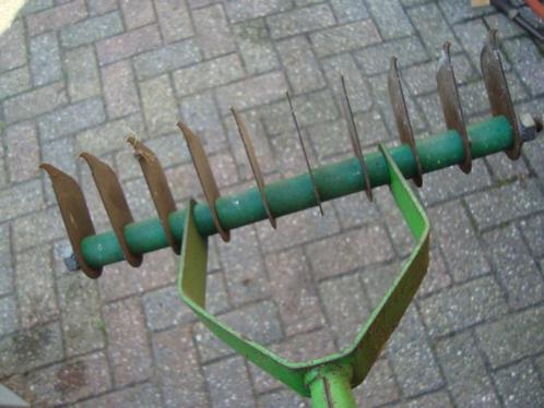 WolfGarten verticuteerhark . zgan !!, Tuin en Terras, Hand-tuingereedschap, Zo goed als nieuw, Cultivator, Ophalen