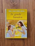 Grootletterboek - In goede handen - Ina van der Beek, Boeken, Ophalen of Verzenden, Gelezen