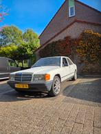Daimler Benz Daimler-benz 1983 Wit, Zwart, Wit, 1200 kg, Particulier
