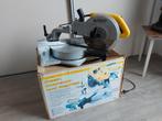 HRENNERMANN Afkortzaag 1800W - Zo goed als nieuw!, Doe-het-zelf en Verbouw, Gereedschap | Zaagmachines, 70 mm of meer, Ophalen of Verzenden