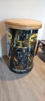 Olie vat geen beschadigingen met blad., Ophalen