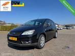 Ford Focus C-Max 1.6-16V Futura | Sensoren | Trekhaak | NAP, Voorwielaandrijving, 101 pk, Gebruikt, 4 cilinders