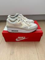 Nike Air Max 1  'Air Max Day - La Ville-Lumière', maat 40, Ophalen of Verzenden, Zo goed als nieuw, Sneakers of Gympen