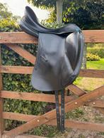 Dressuurzadel Prestige Monza 17 inch, Dieren en Toebehoren, Paarden en Pony's | Zadels, Ophalen of Verzenden, Zo goed als nieuw