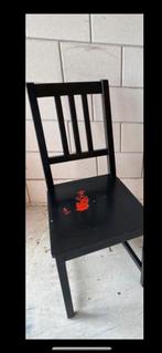 Zwarte houten stoel, Ophalen, Gebruikt, Zwart, Eén