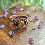 Handgemaakte koperen ring met Tijgeroog ringmaat 18.6, Overige kleuren, Nieuw, Ophalen of Verzenden, Met edelsteen