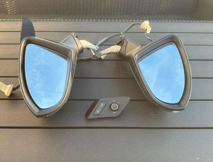 Volkswagen Golf 7 Spiegel Rechts Elektrisch Verwarmbaar, Auto-onderdelen, Spiegels, Volkswagen, Gebruikt, Ophalen of Verzenden