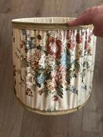 Vintage lampenkap, Huis en Inrichting, Lampen | Lampenkappen, Ophalen, 25 tot 50 cm, Beige, Rond