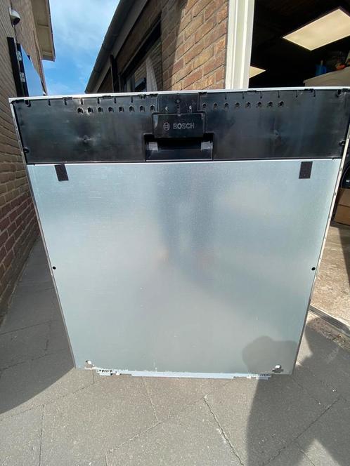 Bosch inbouw vaatwasser laag model  3,5 jaar oud, Witgoed en Apparatuur, Vaatwasmachines, Zo goed als nieuw, Inbouw, 85 tot 90 cm