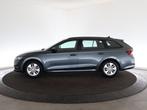 Skoda Octavia Combi 1.0 e-TSI Business Edition (bj 2021), Stof, Gebruikt, 23 km/l, 3 cilinders