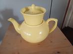 vintage theepot pastel geel, Ophalen of Verzenden