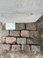 gebruikte kinderkoppen kasseien natuursteen graniet, Gebruikt, Overige typen, Ophalen of Verzenden, Natuursteen