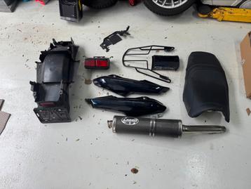 Yamaha fazer 600 onderdelen beschikbaar voor biedingen