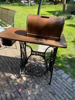 Vintage Singer trapnaaimachine met smeedijzer onderstel, Antiek en Kunst, Antiek | Naaimachines, Ophalen