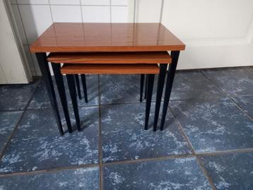 Retro mimiset  beschikbaar voor biedingen