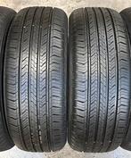 2 Nieuwe Maxxis 215 55 17 Zomerbanden Inclusief montage, 215 mm, Nieuw, 17 inch, Ophalen of Verzenden