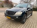 Mercedes-Benz MercedesML 500 v8 BJ.2006 LEZEN AUB, Automaat, 2500 kg, Zwart, Leder