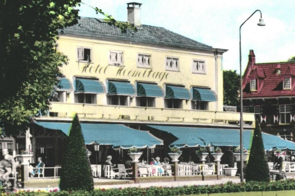 965563 Zeist Het Rond 1964 Gemeentehuis Gelopen met zegel, Ophalen of Verzenden, 1960 tot 1980, Gelopen, Utrecht