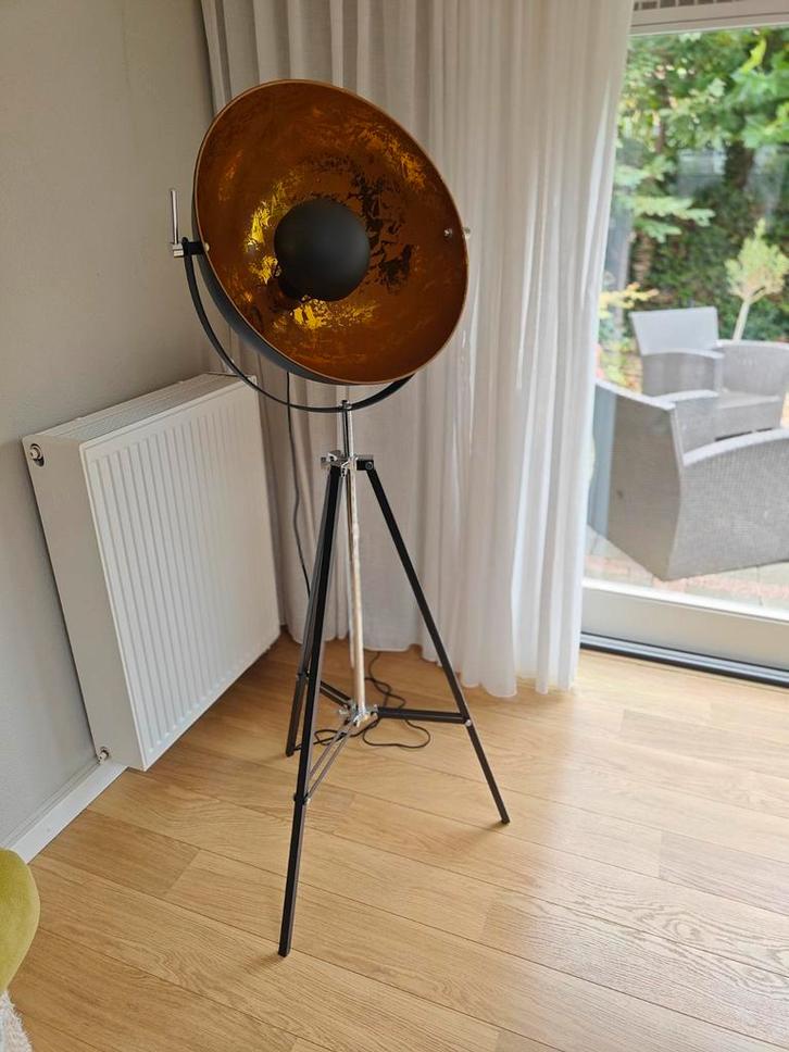 Industriële Vloerlamp - Stoer Design, Huis en Inrichting, Lampen | Vloerlampen, Nieuw, 150 tot 200 cm, Metaal, Ophalen