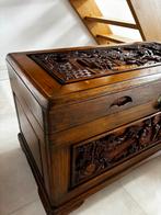 Chinese kamferhouten kist, Huis en Inrichting, Woonaccessoires | Kisten, Ophalen, Gebruikt, 50 tot 100 cm, 50 tot 75 cm