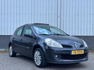 Renault Clio 1.6-16V Dynamique Automaat Panorama NAP Orginee beschikbaar voor biedingen