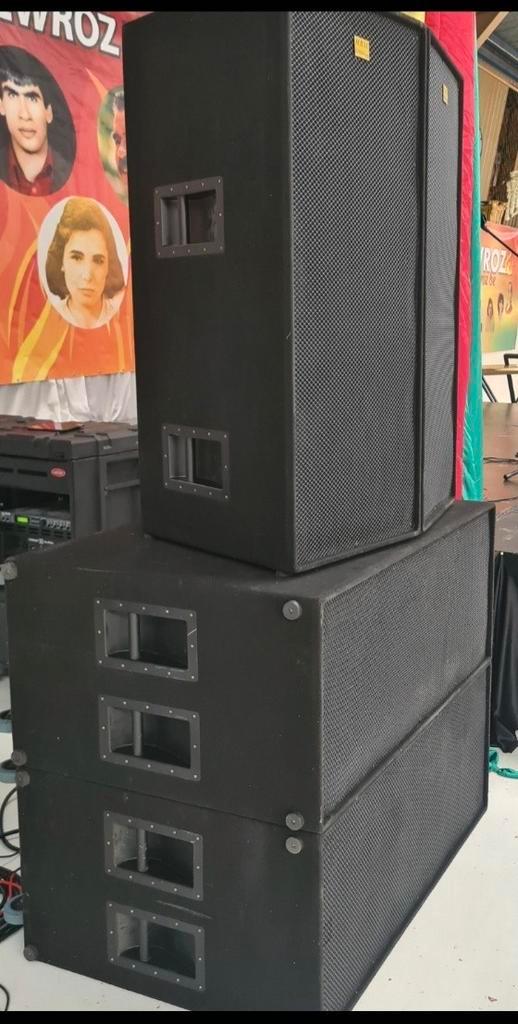 GROTE GELUIDSSET     tops +  subs + amps + processoren, Audio, Tv en Foto, Luidsprekers, Gebruikt, Subwoofer, 120 watt of meer