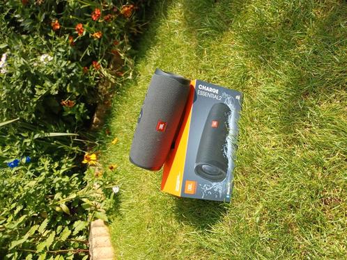 JBL Charge Essential 2, Audio, Tv en Foto, Luidsprekers, Zo goed als nieuw, Minder dan 60 watt, JBL, Ophalen of Verzenden