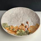 XL brocante schaal met herfstbladeren, Antiek en Kunst, Antiek | Schalen, Ophalen of Verzenden