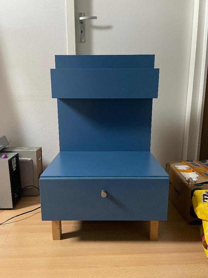 Uniek nachtkastje van HPL met de hand gemaakt, IKEA Malm bed, Huis en Inrichting, Slaapkamer | Nachtkastjes, Zo goed als nieuw