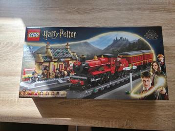 Lego Harry Potter Zweinstein Express en Zweinsveld #76423 beschikbaar voor biedingen