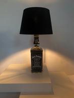 Jack Daniel’s drankfles lamp tafel lamp interieur cadeau, Huis en Inrichting, Lampen | Tafellampen, Nieuw, Glas, Ophalen of Verzenden