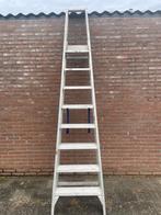 Trap 7 treden voor professioneel gebruik., Doe-het-zelf en Verbouw, Ladders en Trappen, Ophalen, Gebruikt, Trap, 2 tot 4 meter