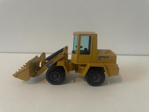 Zeppelin ZL8B shovel van NZG., Hobby en Vrije tijd, Modelauto's | 1:50, Gebruikt, Hijskraan, Tractor of Landbouw, NZG, Ophalen of Verzenden