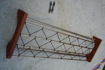 vintage kapstok Scandinavië teak chroom zwart kunststof beschikbaar voor biedingen