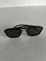 Prada Zonnebril - Zwart/Rood, Sieraden, Tassen en Uiterlijk, Zonnebrillen en Brillen | Heren, Overige merken, Zonnebril, Zwart