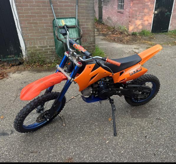 Pitbike 110cc, Fietsen en Brommers, Minibikes, Midibikes en Pitbikes, Zo goed als nieuw, Ophalen of Verzenden