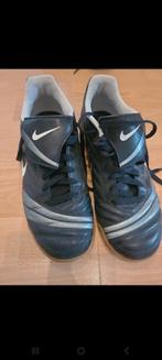 Nike Indoor Voetbalschoenen - Zo Goed Als Nieuw!, Ophalen of Verzenden, Zo goed als nieuw, Schoenen