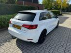 Audi A3 Sportback 30 TFSI Sport Lease Edition trekhaak, navi, Auto's, Voorwielaandrijving, Stof, Gebruikt, 1165 kg