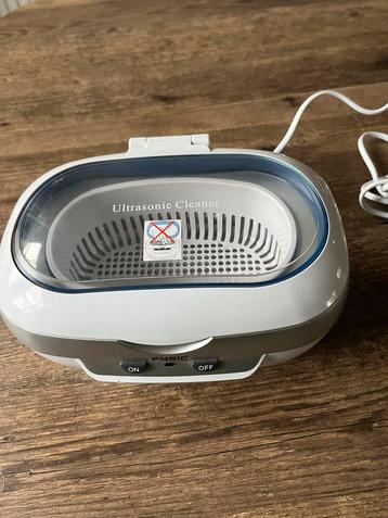 Ultrasonic Reiniger - Perfect voor Sieraden! beschikbaar voor biedingen