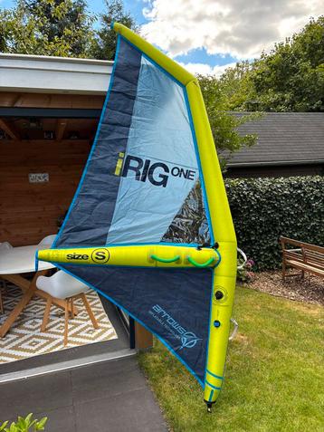 iRIG one opblaasbaar windsurfzeil  beschikbaar voor biedingen