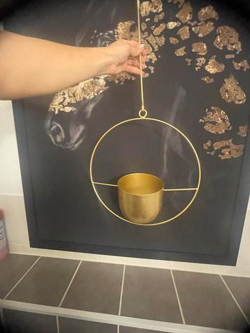 Hangende Bloempot Metalen Ketting Voor Elegante Uitstraling beschikbaar voor biedingen
