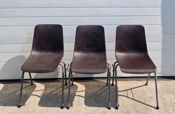 42 x Riemersma design stoelen kuipstoelen cafe horeca bruin, Huis en Inrichting, Stoelen, Zo goed als nieuw, Vijf, Zes of meer stoelen