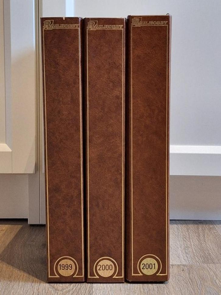 3 Railhobby jaargangen in banden (1999, 2000, 2001), Hobby en Vrije tijd, Modeltreinen | H0, Zo goed als nieuw, Boek, Tijdschrift of Catalogus