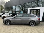 Skoda Superb Combi 1.5 TSI ACT Sportline Business | DEMONSTR, Auto's, Skoda, Te koop, Zilver of Grijs, 1437 kg, Benzine