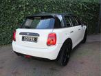 MINI Cooper 1.5 One Business Ed. F55 5-drs met Airco, Cruise, 12 maanden, Stof, Gebruikt, Wit