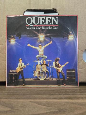 Queen - Another one bites the dust beschikbaar voor biedingen
