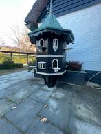 Duiventil bijzonder met koperen dak. Lees goed beschijving., Meerdere dieren, Postduif