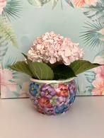 Prachtige Bloempot met bloemen motief 🪴, Ophalen of Verzenden